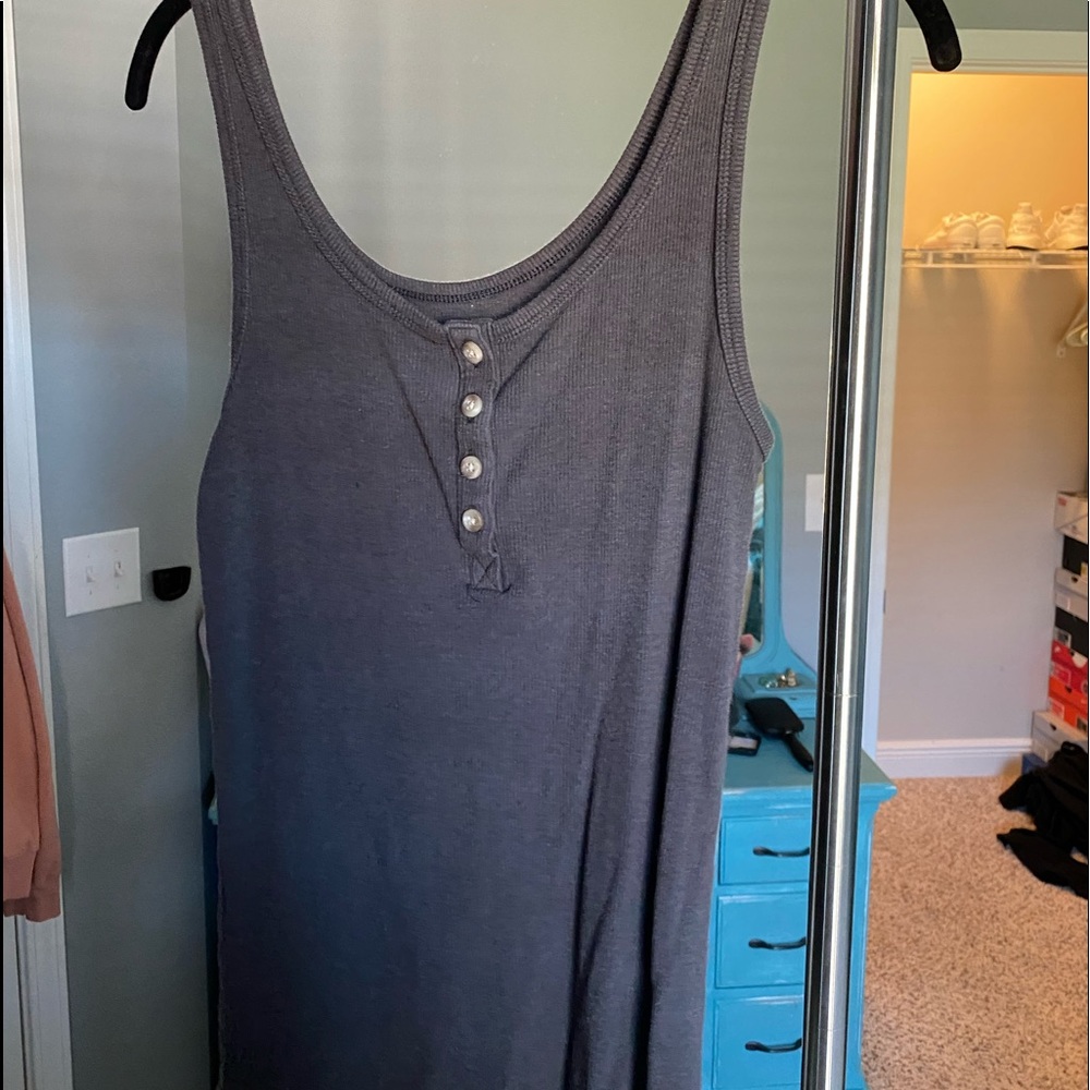 american eagle tank top
